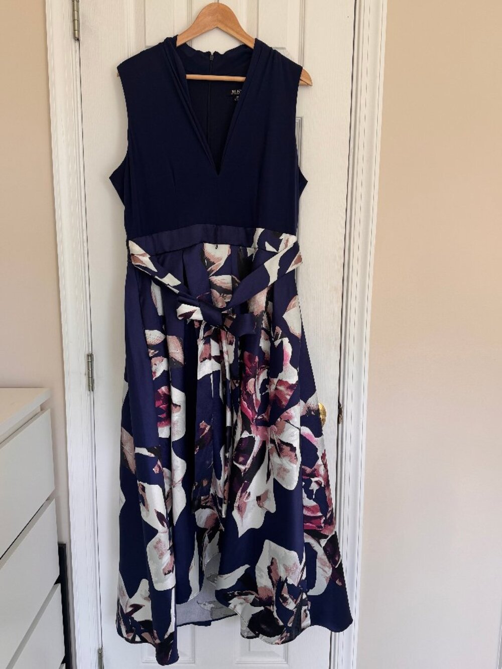 Cocktail dress size 14